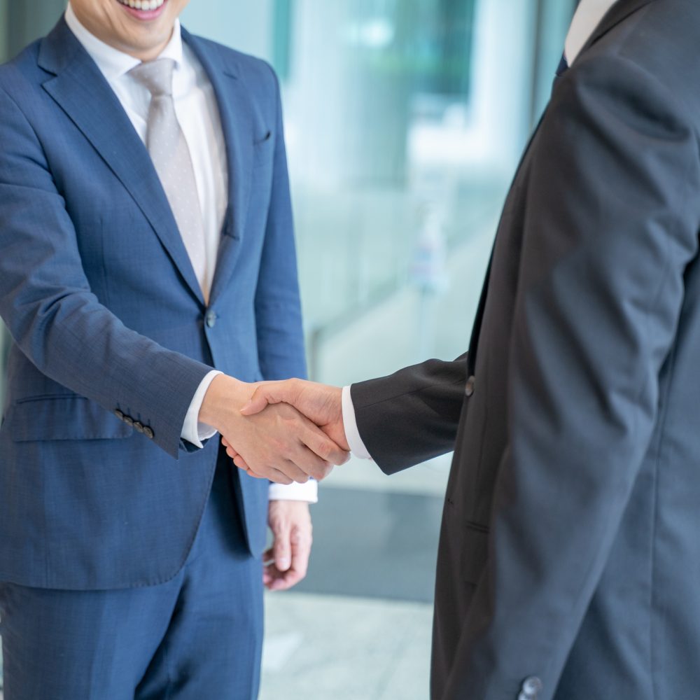 businessman shaking hands